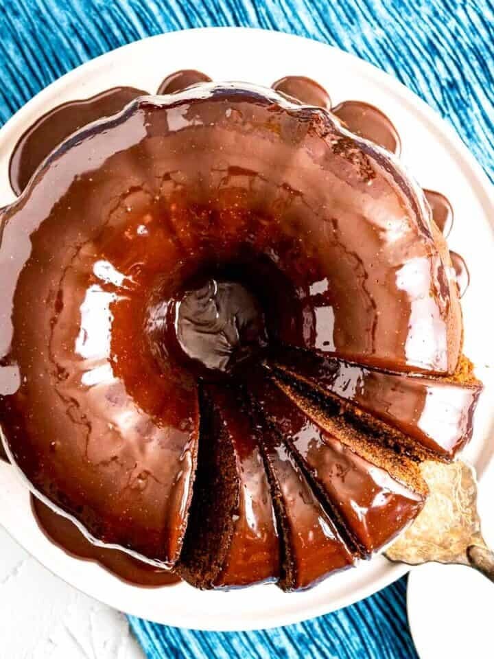 CHOCOLATE SOUR CREAM POUND CAKE post image