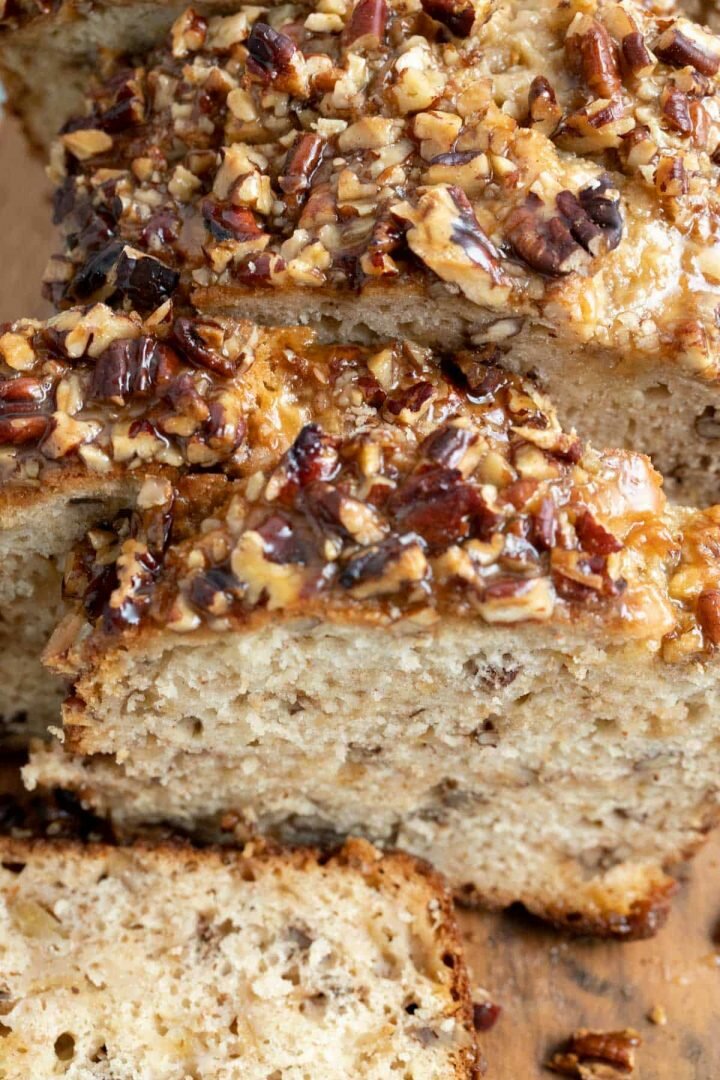 Close up shot of the praline apple bread.